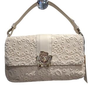 Floreti magnolia-badge lace-embroidered woven crossbody bag